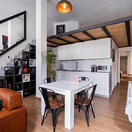 Superbo Loft Radical Chic Apartment Quartu SantʼElena