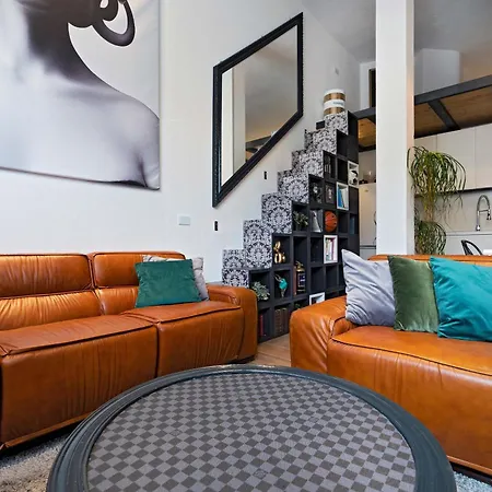 Superbo Loft Radical Chic * Quartu SantʼElena